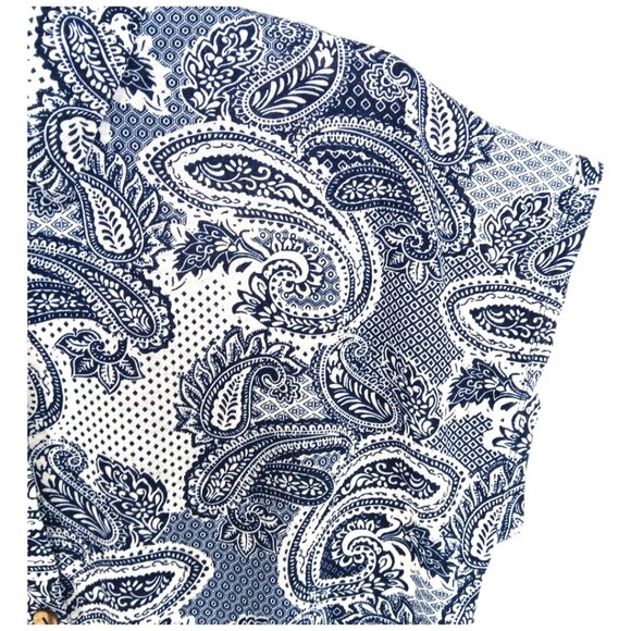 MODERN ATTRACTION- Women's Top- Button down-Tie front Paisley-Top-Blue-White - Picture 3 of 11
